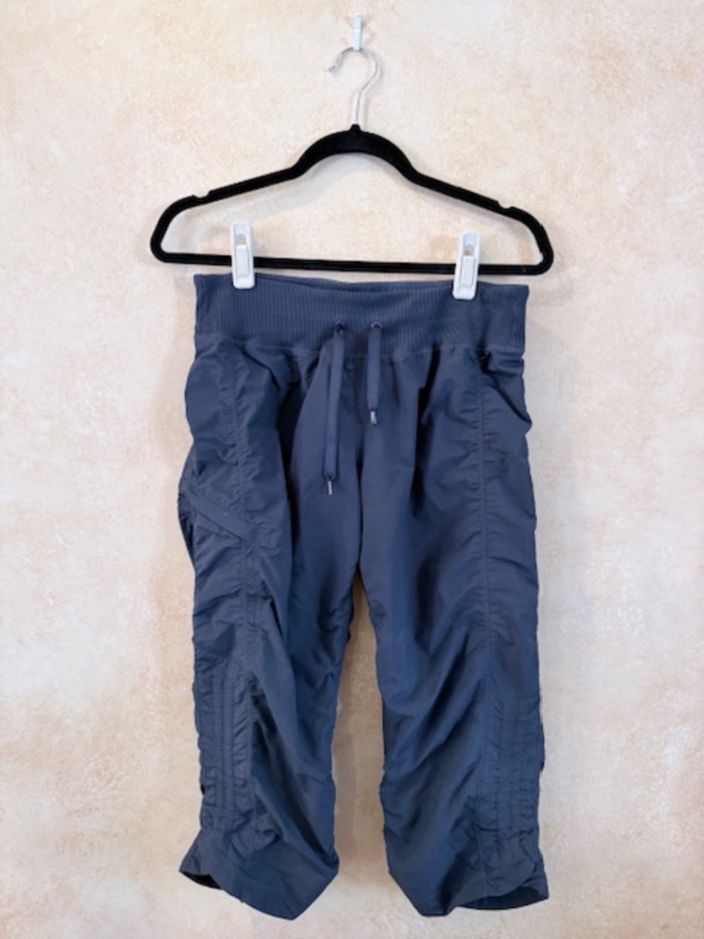 Zella Parachute Pant Cargo Pant Joggers Women’s Size Medium Navy Blue - Like New
